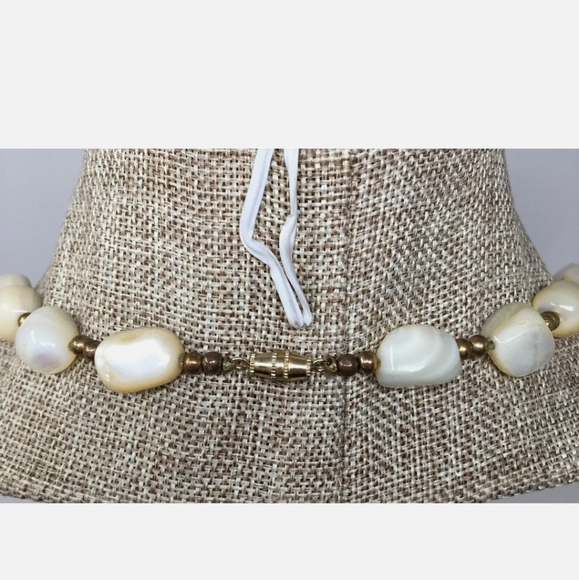 Vintage Chunky Balamuti Mother of Pearl Necklace 30" - Picture 4 of 6